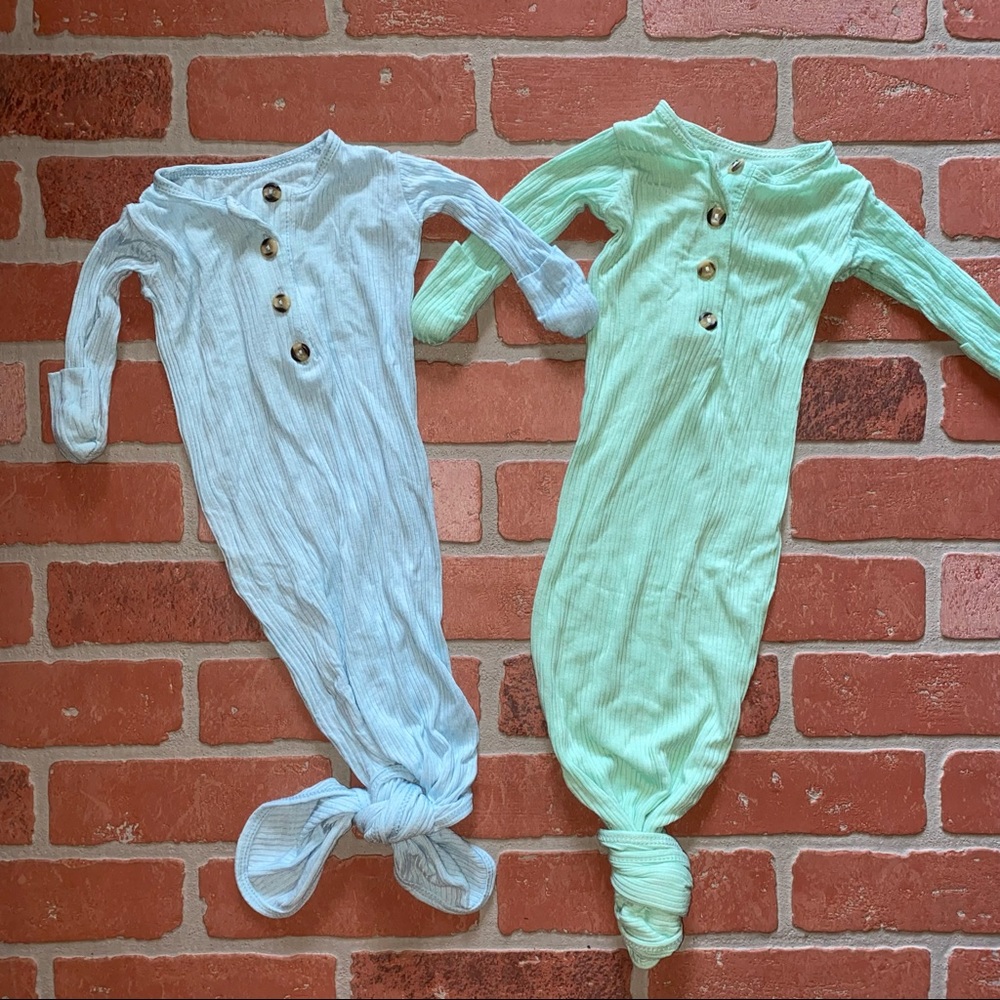 Lou Lou & Company green blue bamboo ribbed newborn gowns